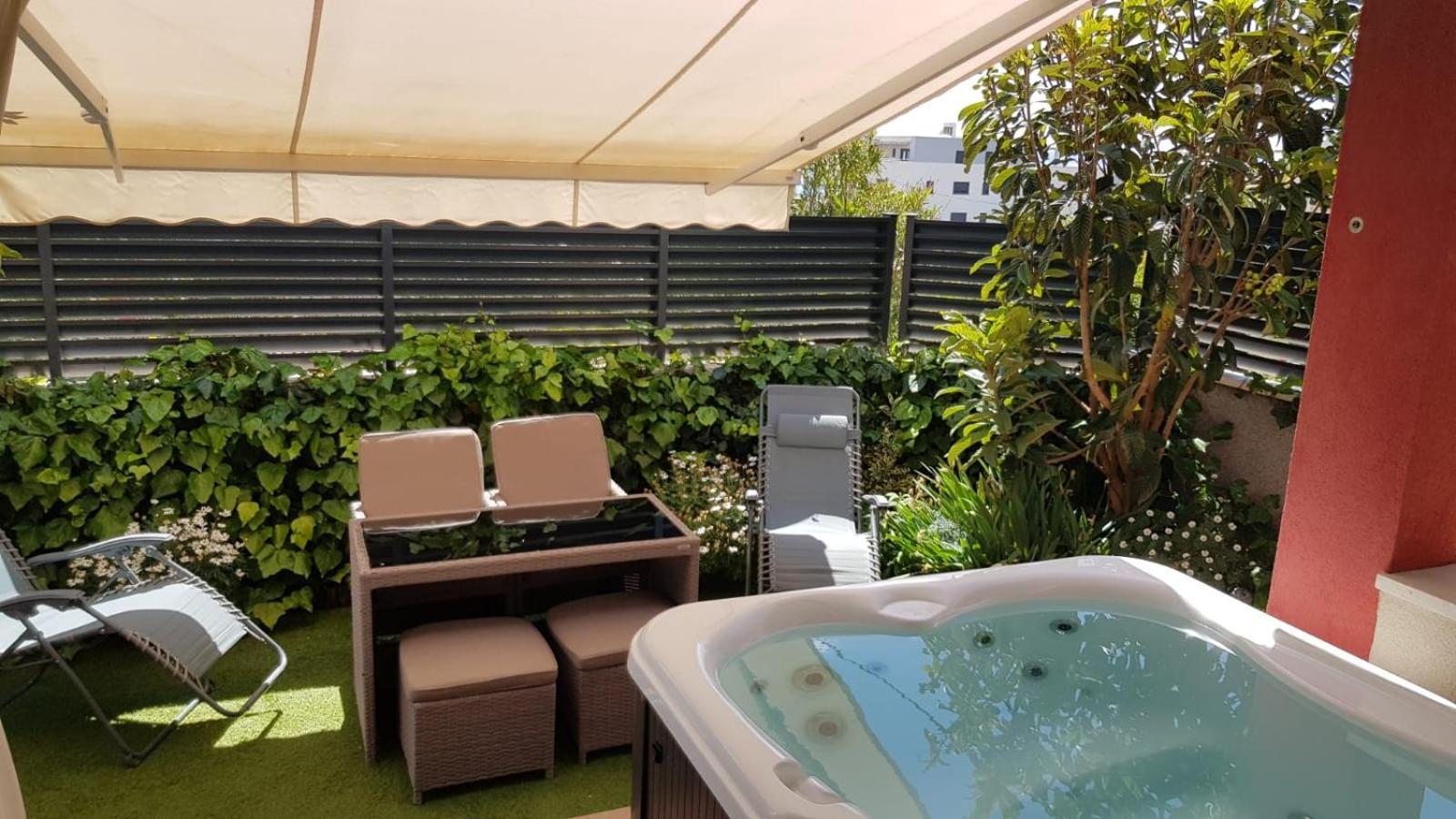 Salvia Apartment With Private Jacuzzi Σπλιτ Εξωτερικό φωτογραφία