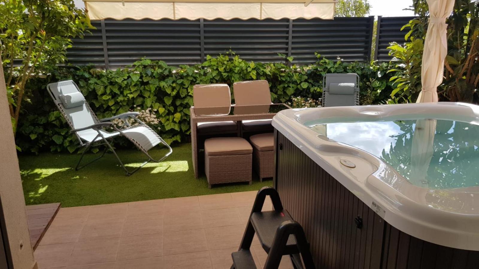 Salvia Apartment With Private Jacuzzi Σπλιτ Εξωτερικό φωτογραφία