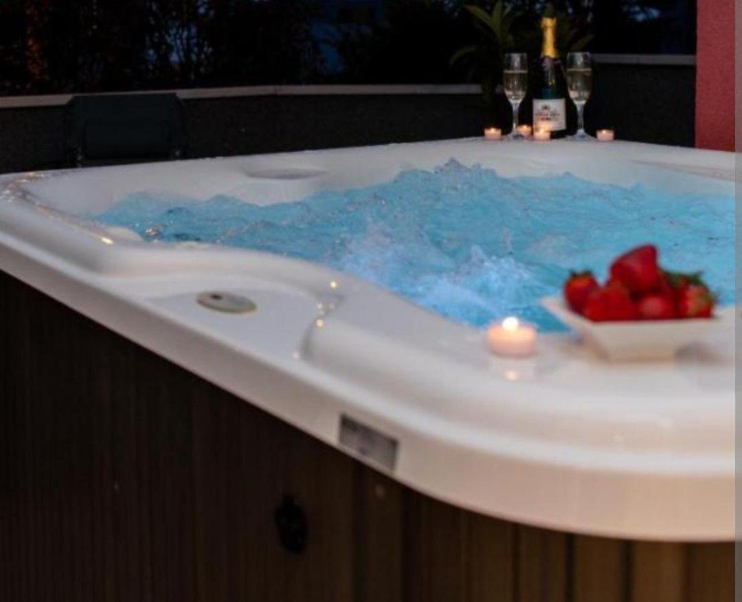 Salvia Apartment With Private Jacuzzi Σπλιτ Εξωτερικό φωτογραφία